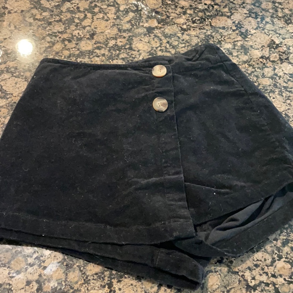 Stolen hearts skort